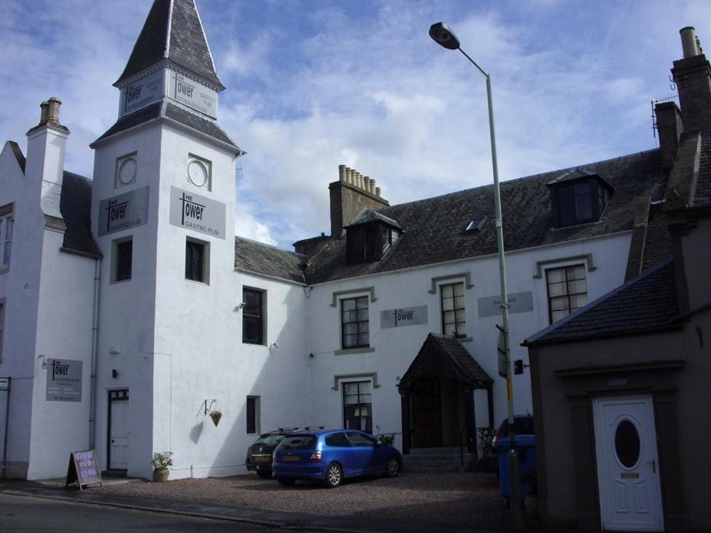 The Tower Gastro Pub & Apartments Crieff Buitenkant foto